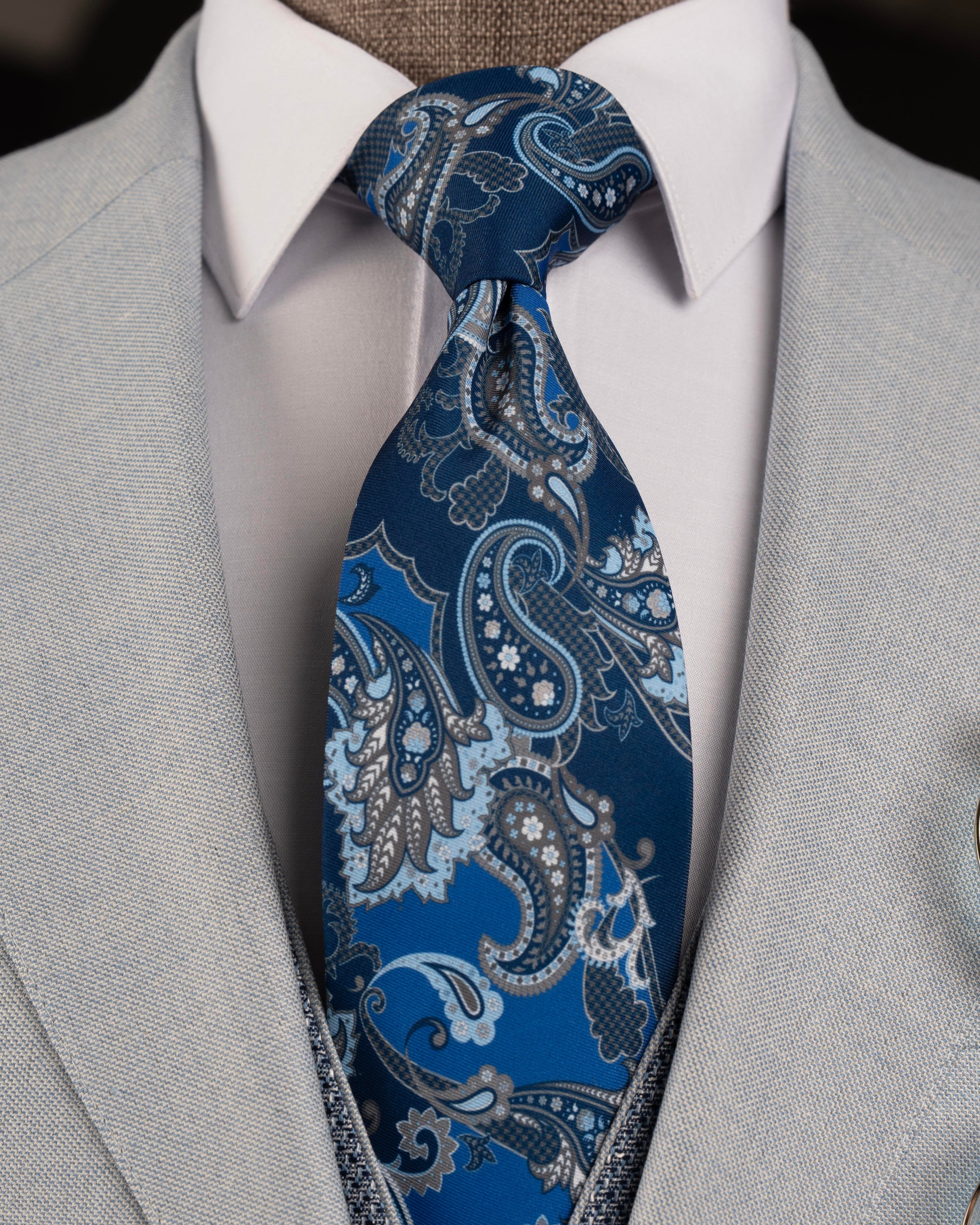French Cuff Men's Grey Double Buttoned 3-Piece Suit